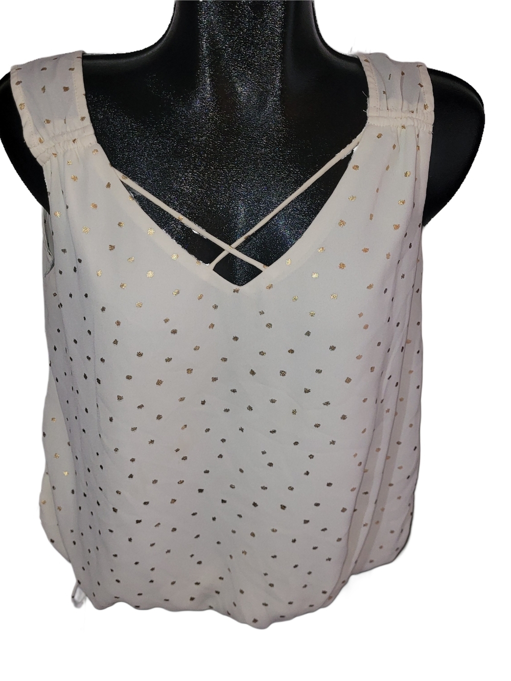 Suzy Shier White Sleeveless V-Neck Tank with Gold Dot Detailing Size M